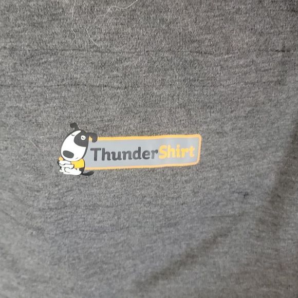Thundershirt Anxiety jacket for dogs - Picture 2 of 5